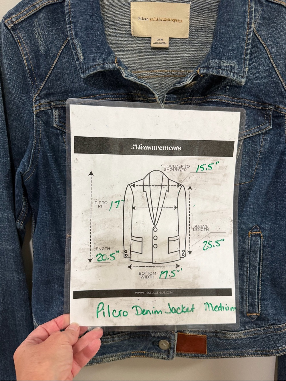 Pilcro Dark Blue Denim Distressed Classic Trucker Jacket. Size Medium - Picture 9 of 9
